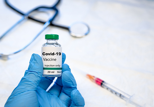 В Україні запис на вакцинацію проти COVID-19 буде доступний у застосунку «Дія» В Україні запис на вакцинацію проти COVID-19 буде доступний у застосунку «Дія»