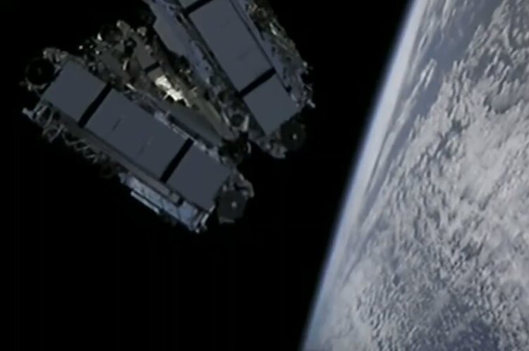 Маск пообіцяв удвічі прискорити швидкість супутникового інтернету Starlink вже цього року Маск пообіцяв удвічі прискорити швидкість супутникового інтернету Starlink вже цього року