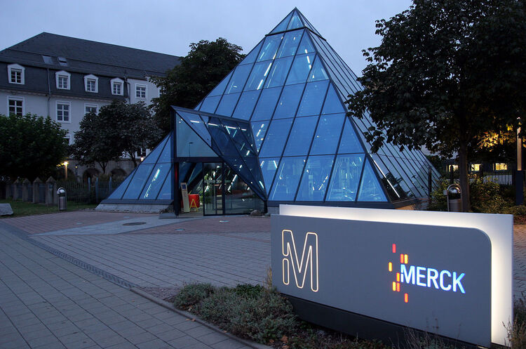 Найстаріша в світі фармкомпанія Merck купить розробника аутоімунних препаратів Pandion