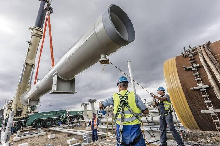 фото Nord Stream 2 Французька страхова компанія Axa вийшла з «Північного потоку – 2»