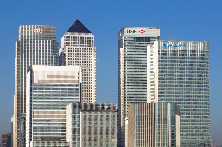 фото Shutterstock Найбільший європейський банк HSBC скоротить 40% своїх офісних площ по всьому світу