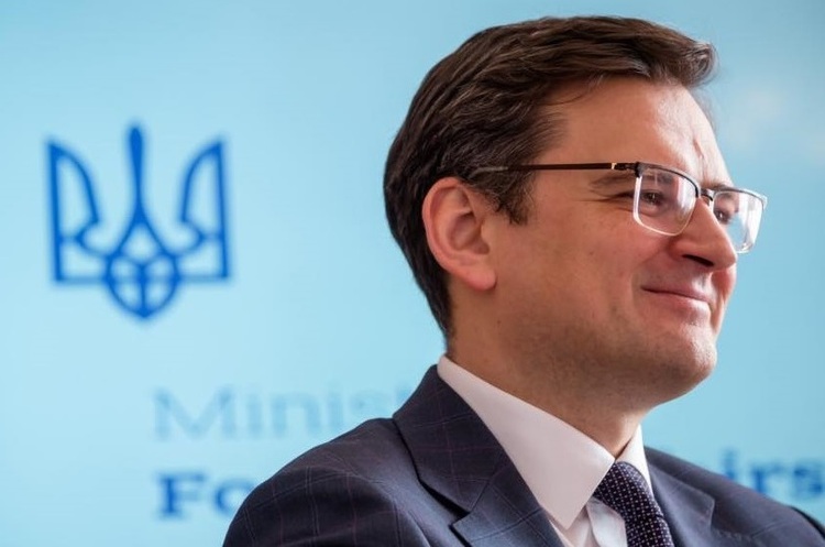 Дмитро Кулеба Кулеба відповів на «жарт» прем’єра Словаччини про обмін Закарпаття на російську вакцину