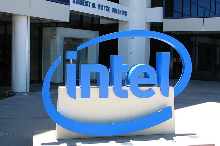Суд зобов’язав Intel сплатити $2,2 млрд за порушення двох патентів Суд зобов’язав Intel сплатити $2,2 млрд за порушення двох патентів