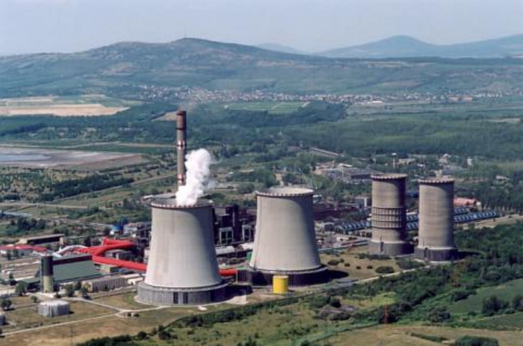 Вугільна електростанція Матра в Угорщині Угорщина запланувала відмовитись від вугілля до 2025 року