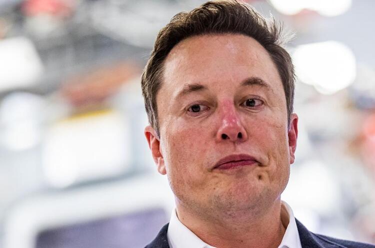 Ілон Маск Статки Маска продовжують танути: за тиждень глава Tesla збіднів на $27 млрд