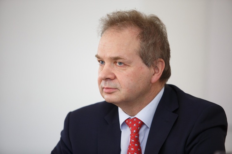 Посол Швейцарії: «Україну сприймають як поєднання трьох понять: корупція, Чорнобиль, конфлікт»