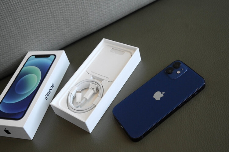 Apple скорочує виробництво iPhone 12 mini на 70% – Nikkei Apple скорочує виробництво iPhone 12 mini на 70% – Nikkei