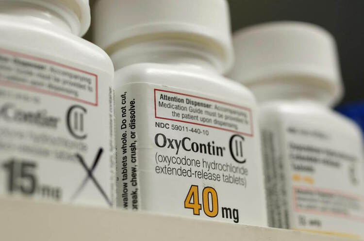 фото DR Компанія Purdue Pharma виплатить понад $4 млрд владі США як компенсацію в справі опіоїдів
