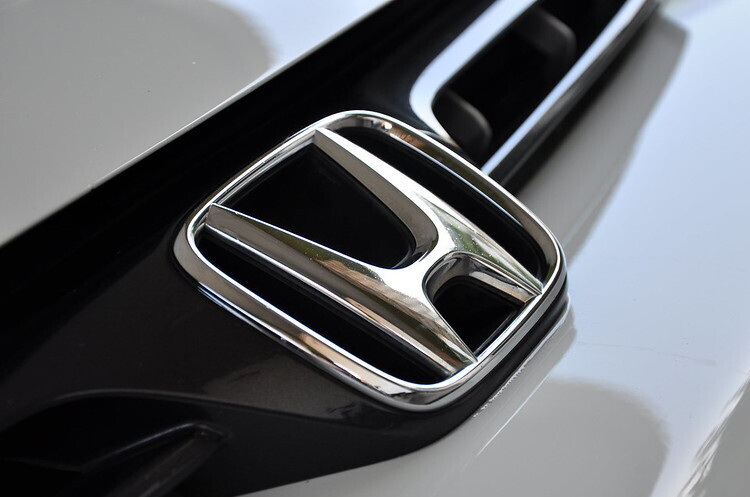 Через дефіцит чіпів та негоду Honda та Toyota призупинять роботу своїх заводів в Північній Америці Через дефіцит чіпів та негоду Honda та Toyota призупинять роботу своїх заводів в Північній Америці
