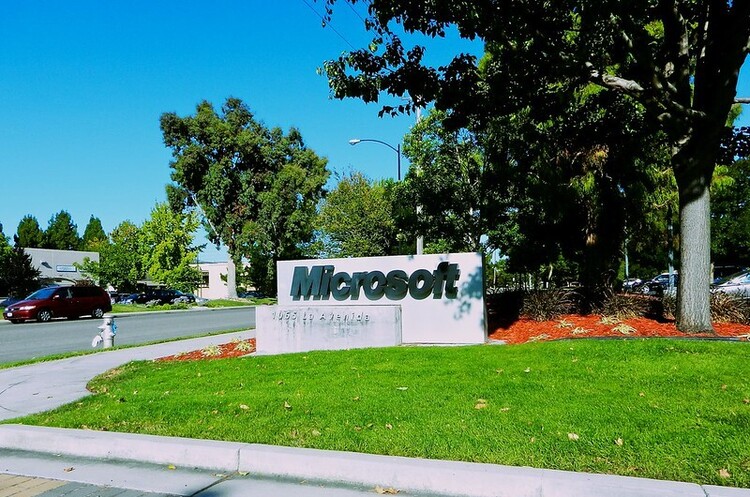 Microsoft веде переговори щодо купівлі геймерського месенджера Discord за понад $10 млрд Microsoft веде переговори щодо купівлі геймерського месенджера Discord за понад $10 млрд