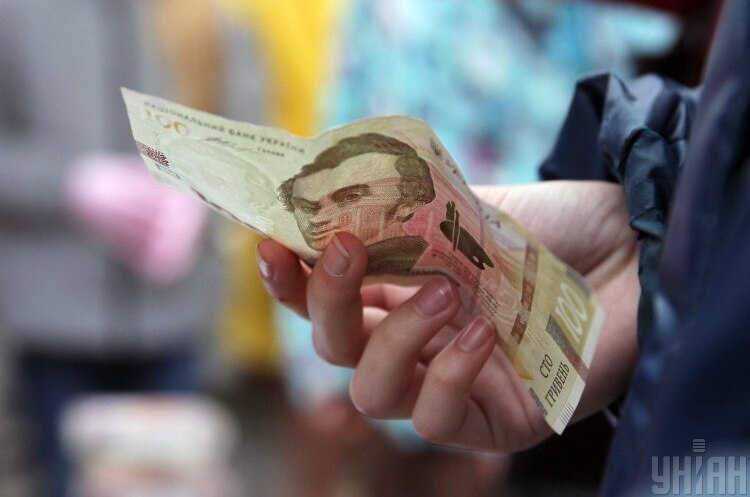 У лютому оборот роздрібної торгівлі зріс на 5,6% У лютому оборот роздрібної торгівлі зріс на 5,6%