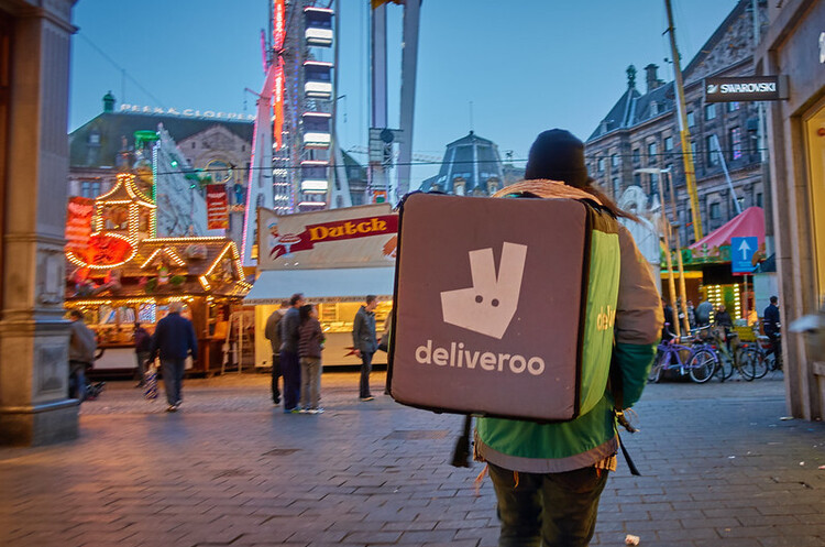 Amazon скоротить свою частку в Deliveroo до 11,5% після ІРО Amazon скоротить свою частку в Deliveroo до 11,5% після ІРО