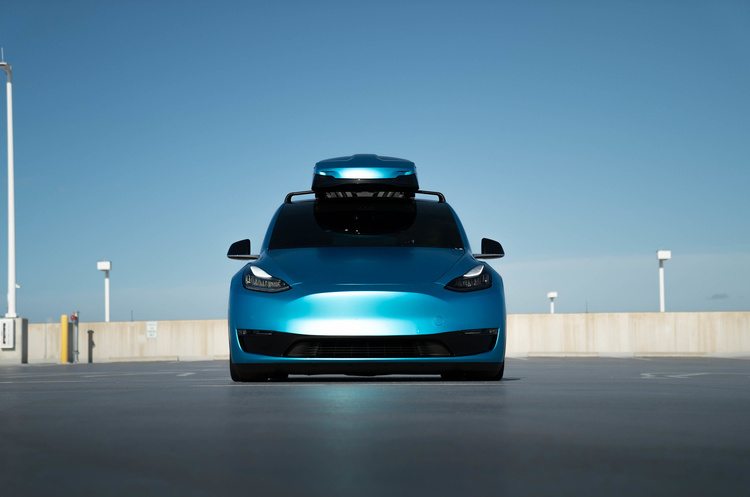 Tesla підняла ціну на електричні позашляховики Model Y в Китаї Tesla підняла ціну на електричні позашляховики Model Y в Китаї