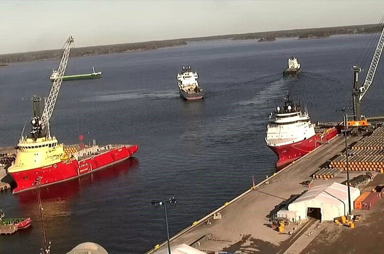 фото Nord Stream 2 Польща вивела два судна з-під свого прапора через будівництво «Північного потоку 2»