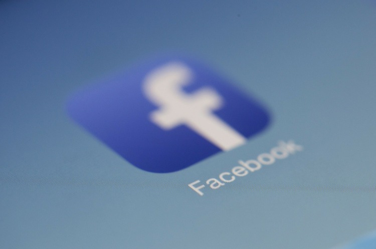 Facebook вирішила з’єднати Південно-Східну Азію і Північну Америку новими підводними кабелями Facebook вирішила з’єднати Південно-Східну Азію і Північну Америку новими підводними кабелями