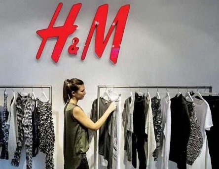 фото DR У Китаї стали закривати магазини H&M через «неповагу» до китайської влади