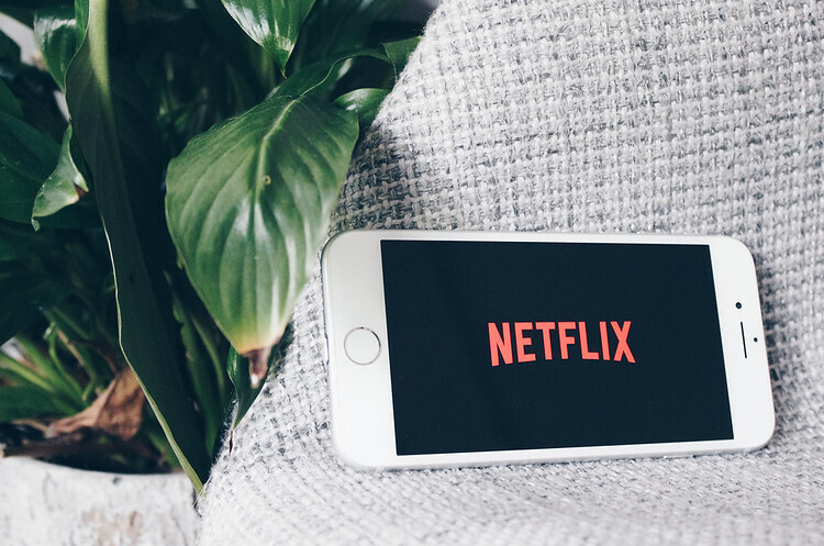 Netflix запланувала досягти вуглецевої нейтральності до кінця 2022 року Netflix запланувала досягти вуглецевої нейтральності до кінця 2022 року