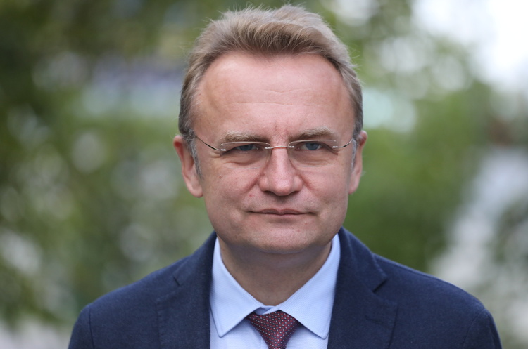 Львів не купуватиме білоруські МАЗи – Садовий Львів не купуватиме білоруські МАЗи – Садовий