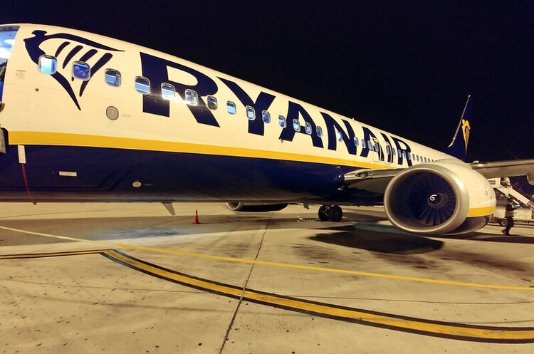 Ryanair скоротив прогноз збитків на рік Ryanair скоротив прогноз збитків на рік