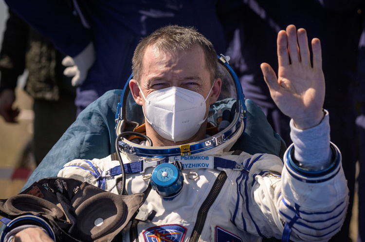 Сергій Рижиков Троє членів екіпажу МКС повернулись на Землю