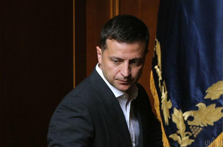 Зеленський увів у дію рішення РНБО щодо санкцій проти 13 контрабандистів