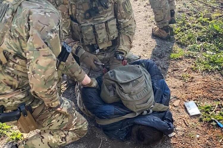 На Житомирщині затримано громадянина України, що працював на ФСБ Росії На Житомирщині затримано громадянина України, що працював на ФСБ Росії
