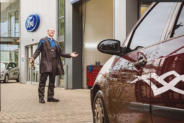 фото Ford Через дефіцит чипів заводи Ford і далі не можуть відновити роботу