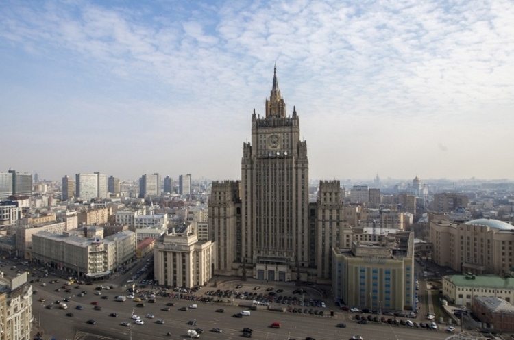 фото DR Росія створює список «недружніх» країн, які не зможуть наймати росіян на роботу в посольствах