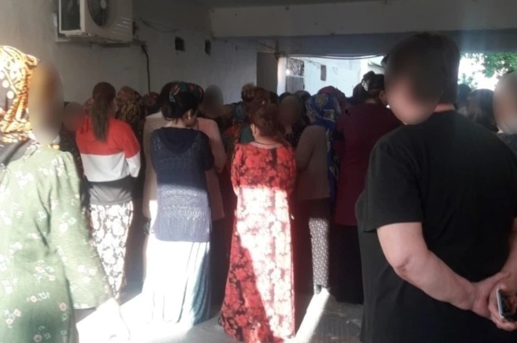 фото RFE\RL У Туркменістані заборонили черги за продуктами, щоб не «псувати імідж» президента