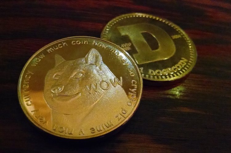 Поки біткойн падає, мем-криптовалюта Dogecoin злетіла на 30% Поки біткойн падає, мем-криптовалюта Dogecoin злетіла на 30%