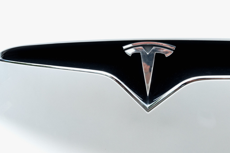 Продажі Tesla в Китаї обвалились на 27% у квітні Продажі Tesla в Китаї обвалились на 27% у квітні