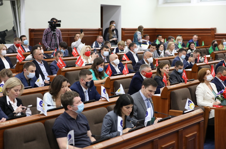 Київ забудовуватимуть без генплану до 2024 року Київ забудовуватимуть без генплану до 2024 року