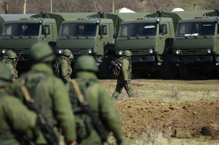 Зеленський: близько 70 000 російських військових знаходяться на окупованих територіях Зеленський: близько 70 000 російських військових знаходяться на окупованих територіях