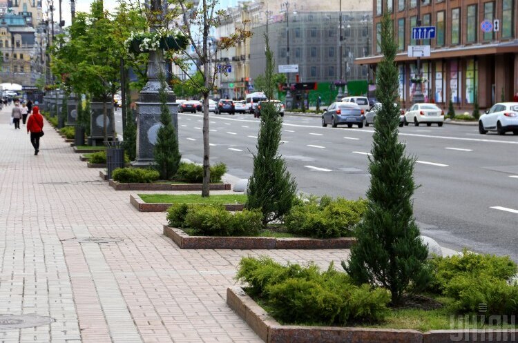«Київавтодор» оголосив тендер на капітальний ремонт центральної вулиці столиці «Київавтодор» оголосив тендер на капітальний ремонт центральної вулиці столиці
