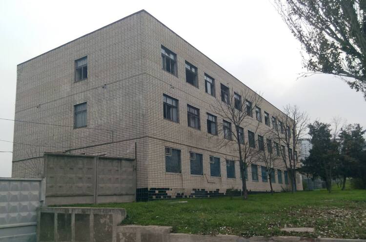 ФДМУ оголосив аукціон з приватизації нерухомості з прибудинковою територією у Херсоні ФДМУ оголосив аукціон з приватизації нерухомості з прибудинковою територією у Херсоні