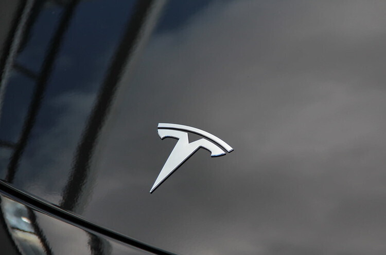Tesla офіційно скасувала запуск Model S Plaid Plus Tesla офіційно скасувала запуск Model S Plaid Plus