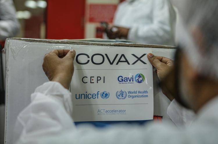 В Україну доставили 117 000 доз вакцини Pfizer у межах COVAX