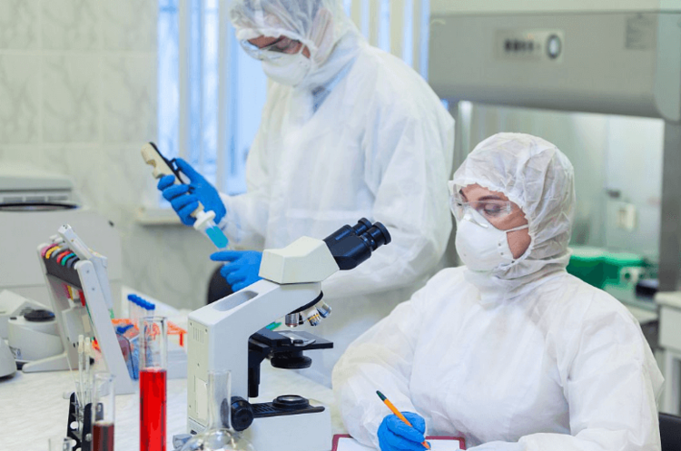 В Україні за добу зафіксували 1603 нових випадків COVID-19 В Україні за добу зафіксували 1603 нових випадків COVID-19