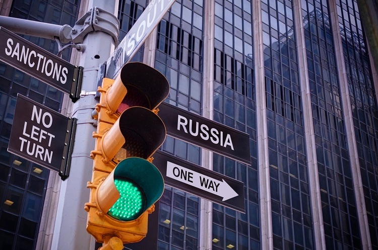 фото Shutterstock США і Євросоюз вирішили разом протистояти шкідливій діяльності Росії