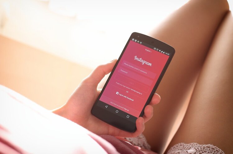 Facebook тестує радикальні зміни в Instagram, щоб зробити його більш схожим на TikTok Facebook тестує радикальні зміни в Instagram, щоб зробити його більш схожим на TikTok