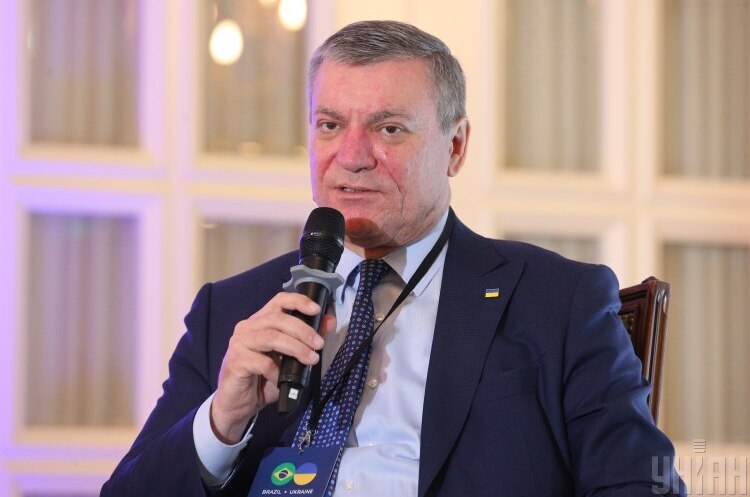 Понад половина контрактів держоборонзамовлення 2021 року укладені минулого року - Уруський Понад половина контрактів держоборонзамовлення 2021 року укладені минулого року - Уруський