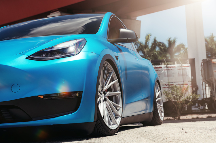 Tesla почне поставки китайської Model Y в Європу найближчими тижнями