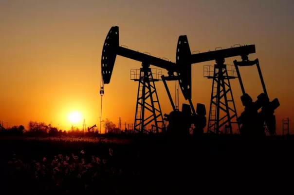 ОПЕК + зустрічається, щоб домовитись про збільшення поставок нафти в міру зростання цін ОПЕК + зустрічається, щоб домовитись про збільшення поставок нафти в міру зростання цін