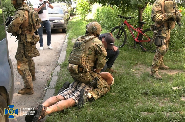Контррозвідка СБУ затримала колишнього депутата так званих «ЛНР/ДНР» Контррозвідка СБУ затримала колишнього депутата так званих «ЛНР/ДНР»