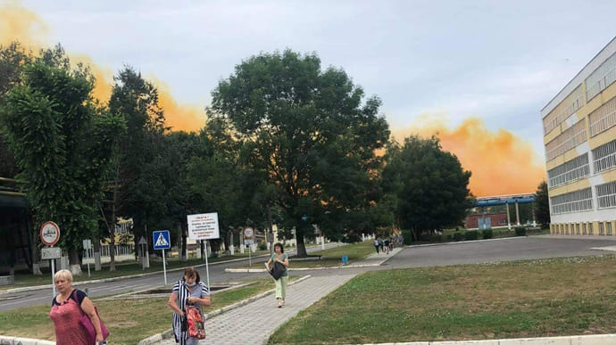 Моніторинг стану повітря поблизу «Рівнеазот» здійснюється в цілодобовому режимі - ДСНС Моніторинг стану повітря поблизу «Рівнеазот» здійснюється в цілодобовому режимі - ДСНС