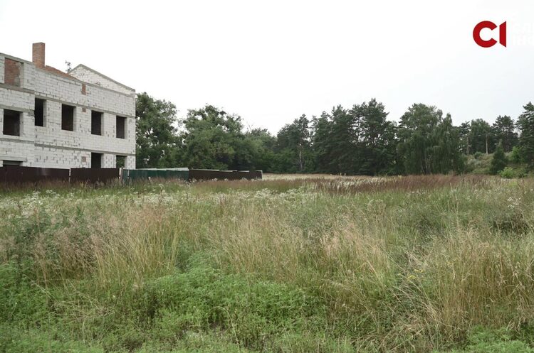 Поліція Київської області купила гектар землі поблизу столиці за 2 000 грн – ЗМІ Поліція Київської області купила гектар землі поблизу столиці за 2 000 грн – ЗМІ