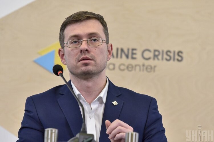 Головний санлікар прогнозує повернення України до «червоної» зони карантину Головний санлікар прогнозує повернення України до «червоної» зони карантину