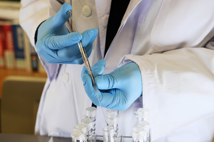 Комбінація Pfizer після AstraZeneca ушестеро ефективніша, ніж дві ін’єкції останньої – дослідження Комбінація Pfizer після AstraZeneca ушестеро ефективніша, ніж дві ін’єкції останньої – дослідження