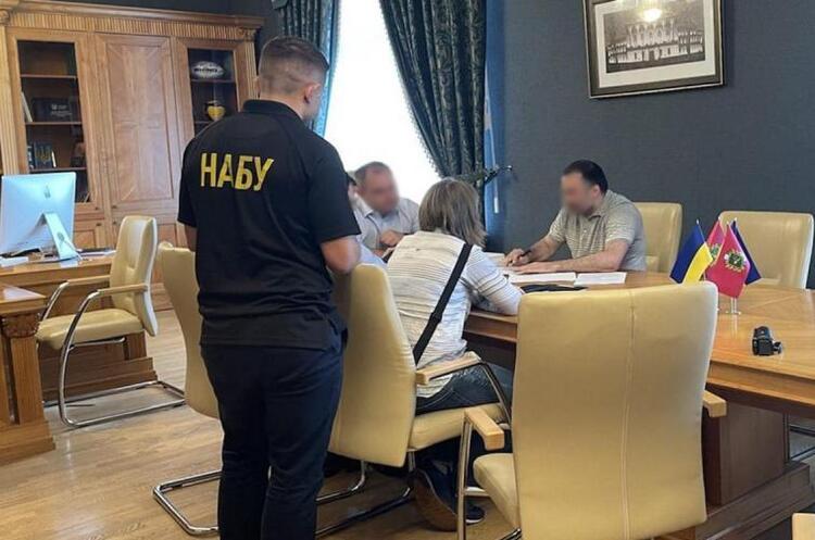 Хабар в 1 млн грн: НАБУ повідомило про підозру голові Харківської облради Хабар в 1 млн грн: НАБУ повідомило про підозру голові Харківської облради