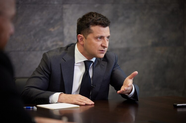 Володимир Зеленський Зеленський увів у дію рішення РНБО про Стратегію економічної безпеки до 2025 року